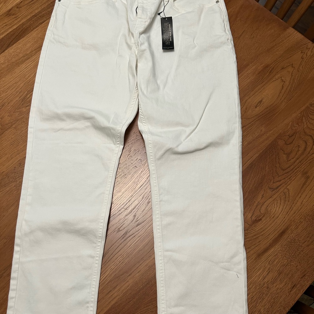 Banana Republic Low Rise Girlfriend Fit Jeans White NWT